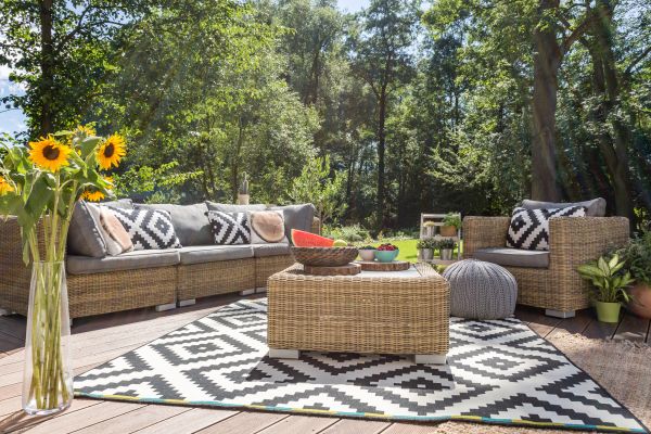 Outdoor Carpet Installation in Santa Ana
